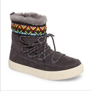 Tom’s Alpine Winter Faux Fur Boho Boots Size W 9